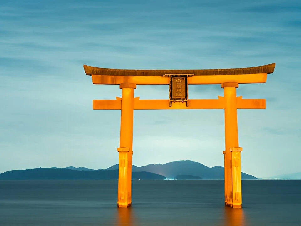 Lake Biwa: Private Day Trip from Kyoto/Osaka with Customizable Itinerary