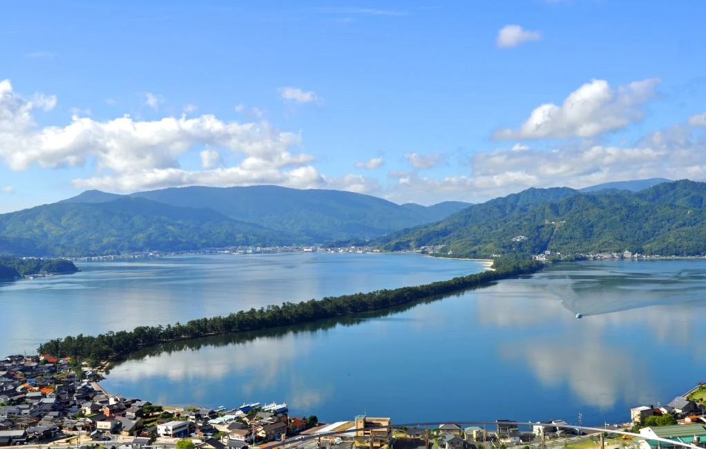 Kyoto Highlights: Amanohashidate, Scenic Cruises & Thatched Village - Day Trip from Osaka!