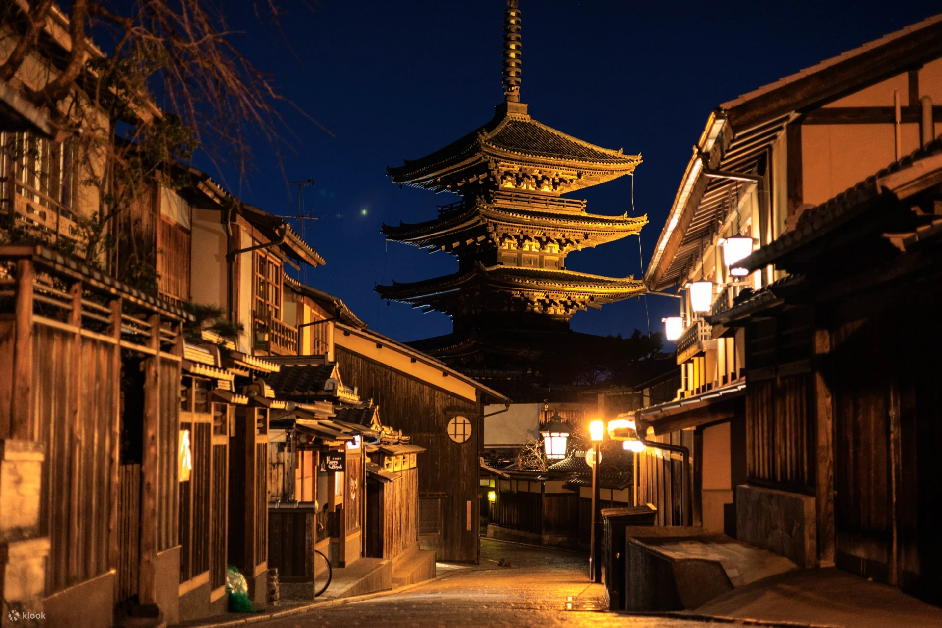 Kyoto Night View & Kobe Beef: A Delicious Day Trip from Osaka!