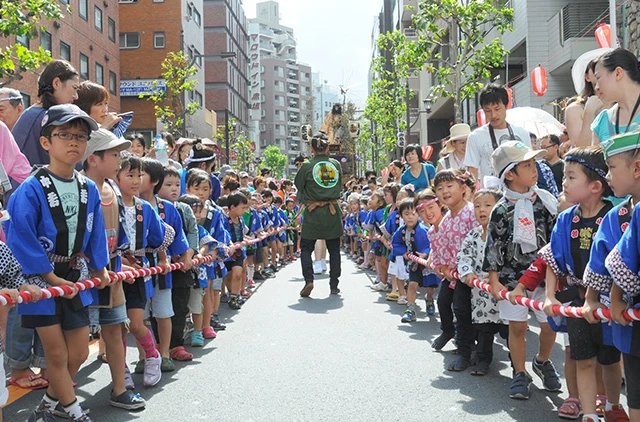 Akasaka Hikawa Festival 4