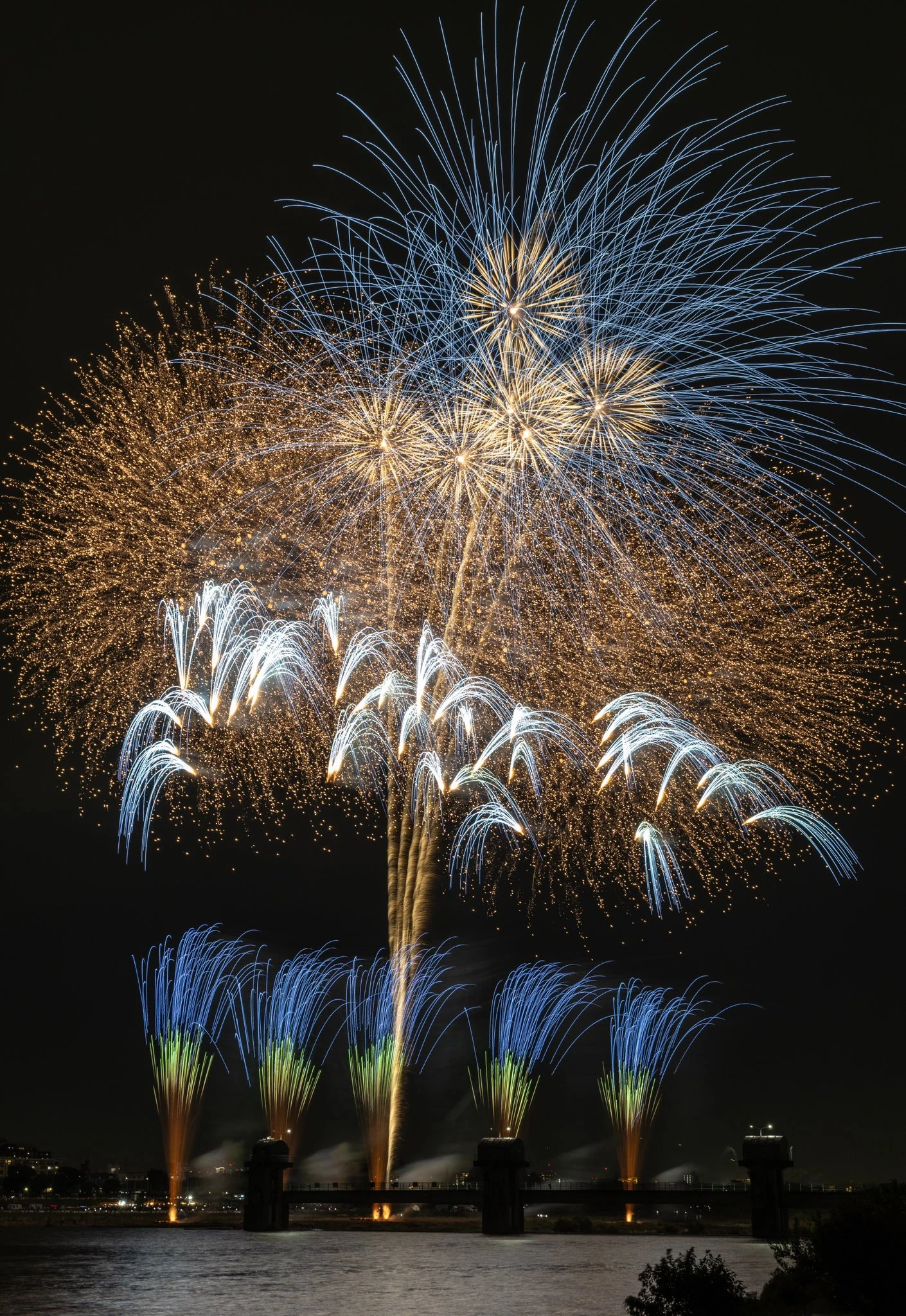 Chofu City Fireworks Festival 1