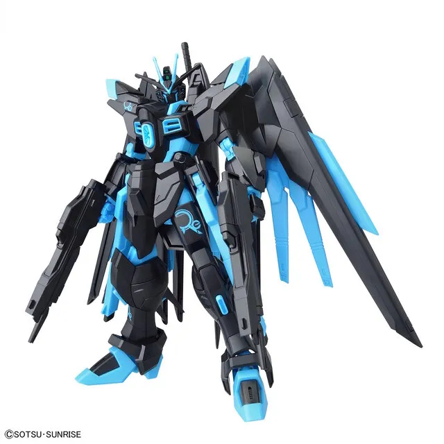 HG 1144 Mighty Strike Freedom Gundam [Recirculation ColorNeon Blue] 2