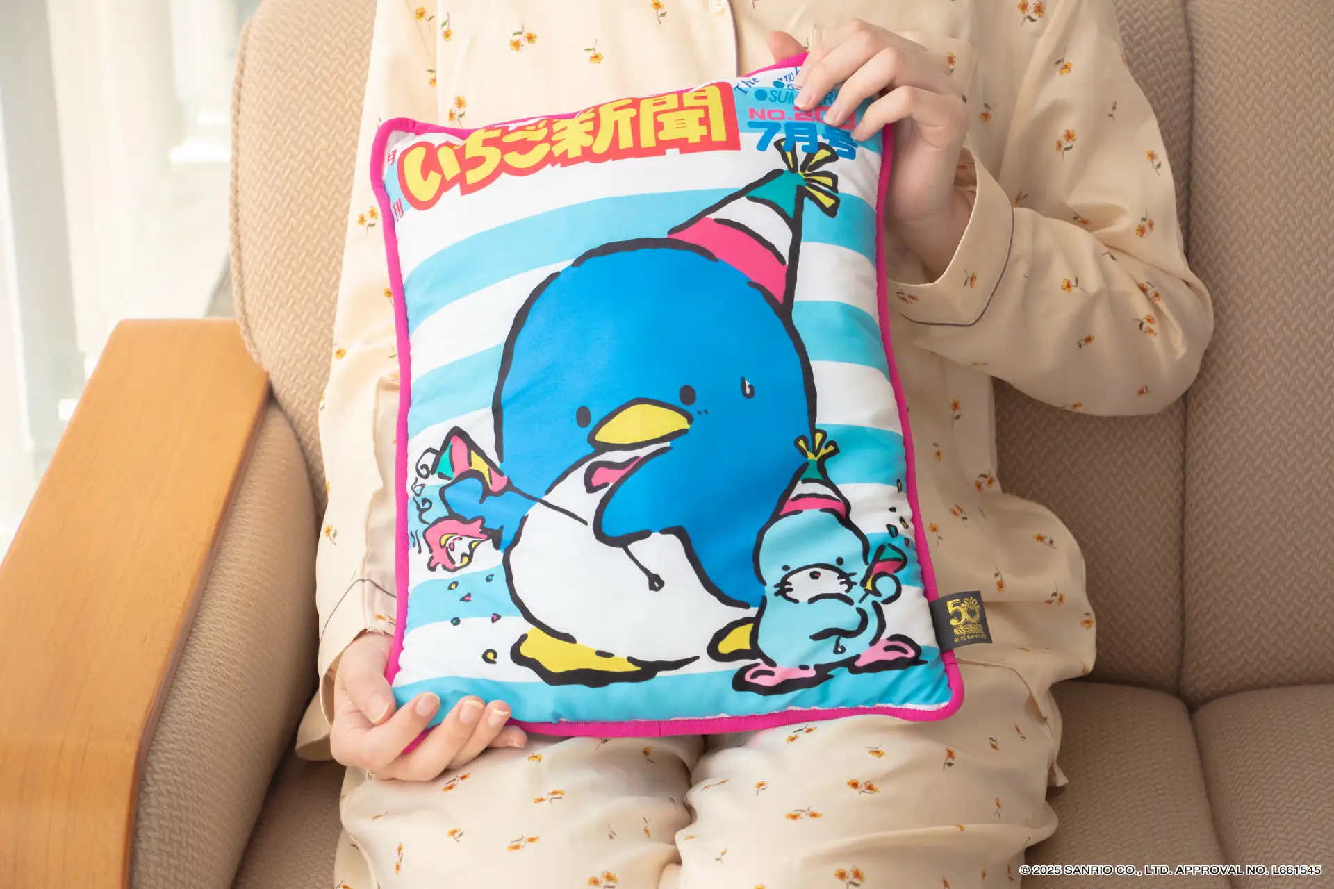 japan post sanrio ichigo shimbun 50th 19