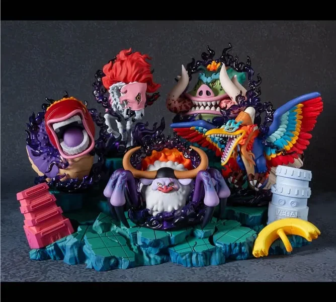 New One Piece figure set recreates Gear 5 Luffy vs. The Five Elders