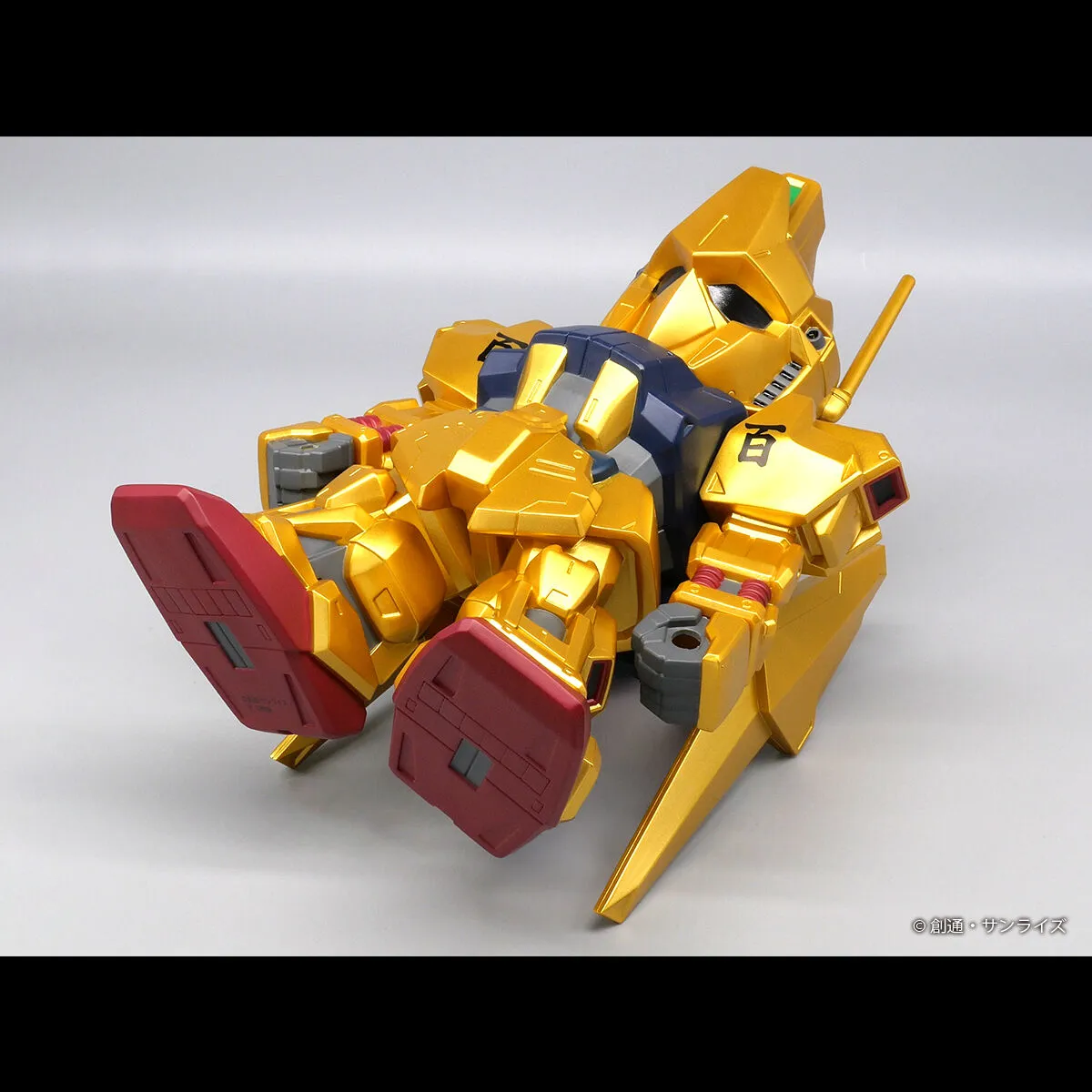 Zeta Gundam's Hyaku Shiki gets a new jumbo sized soft vinyl