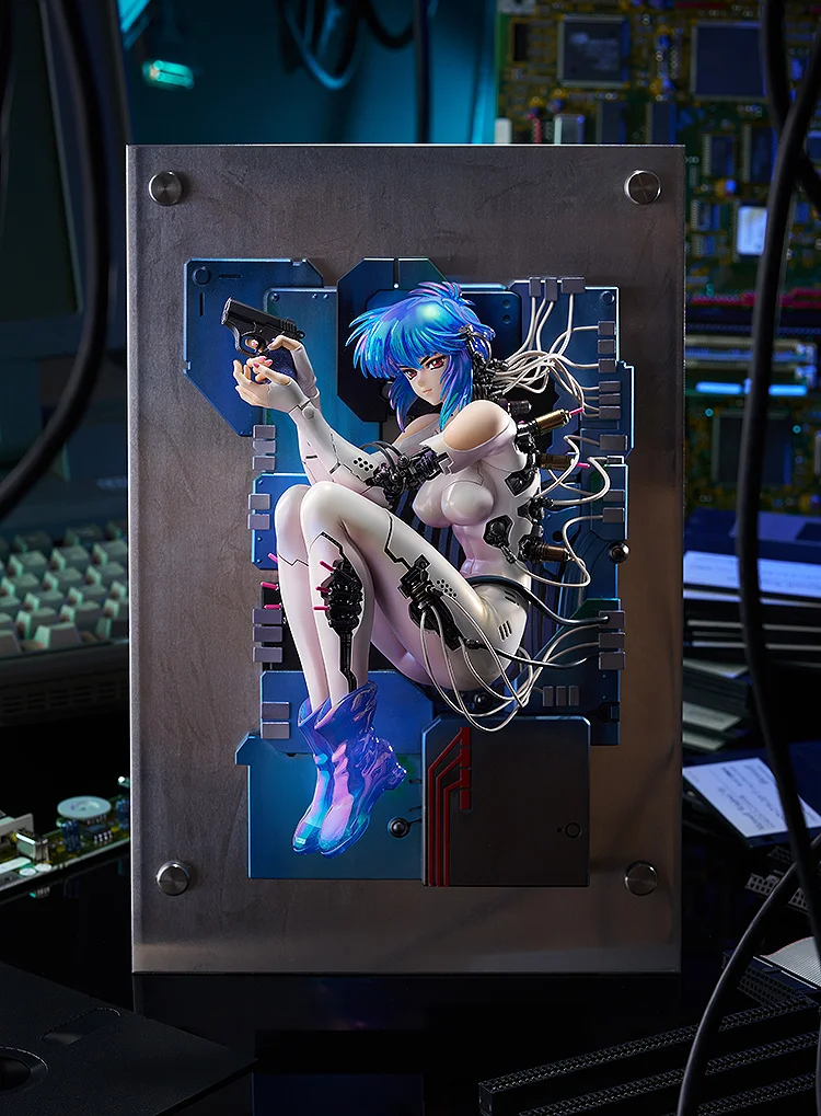 GHOST IN THE SHELL MOTOKO STATUE