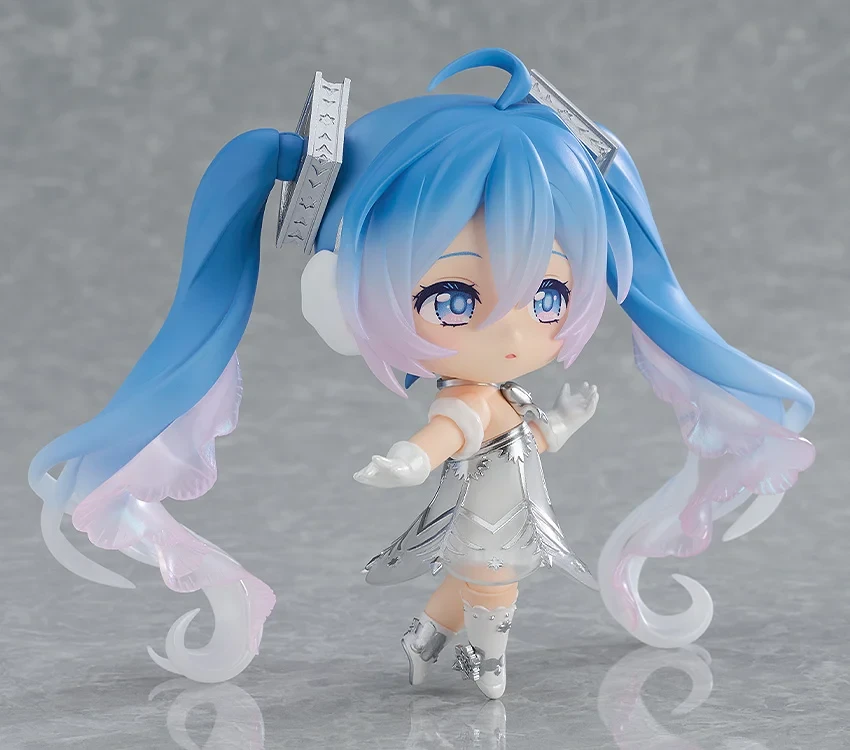 Miku Symphony Nendoroid 4