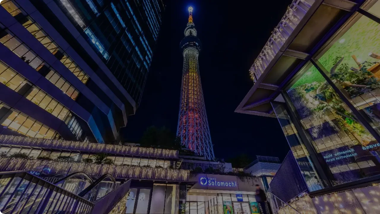 Tokyo Skytree Moon Viewing 4