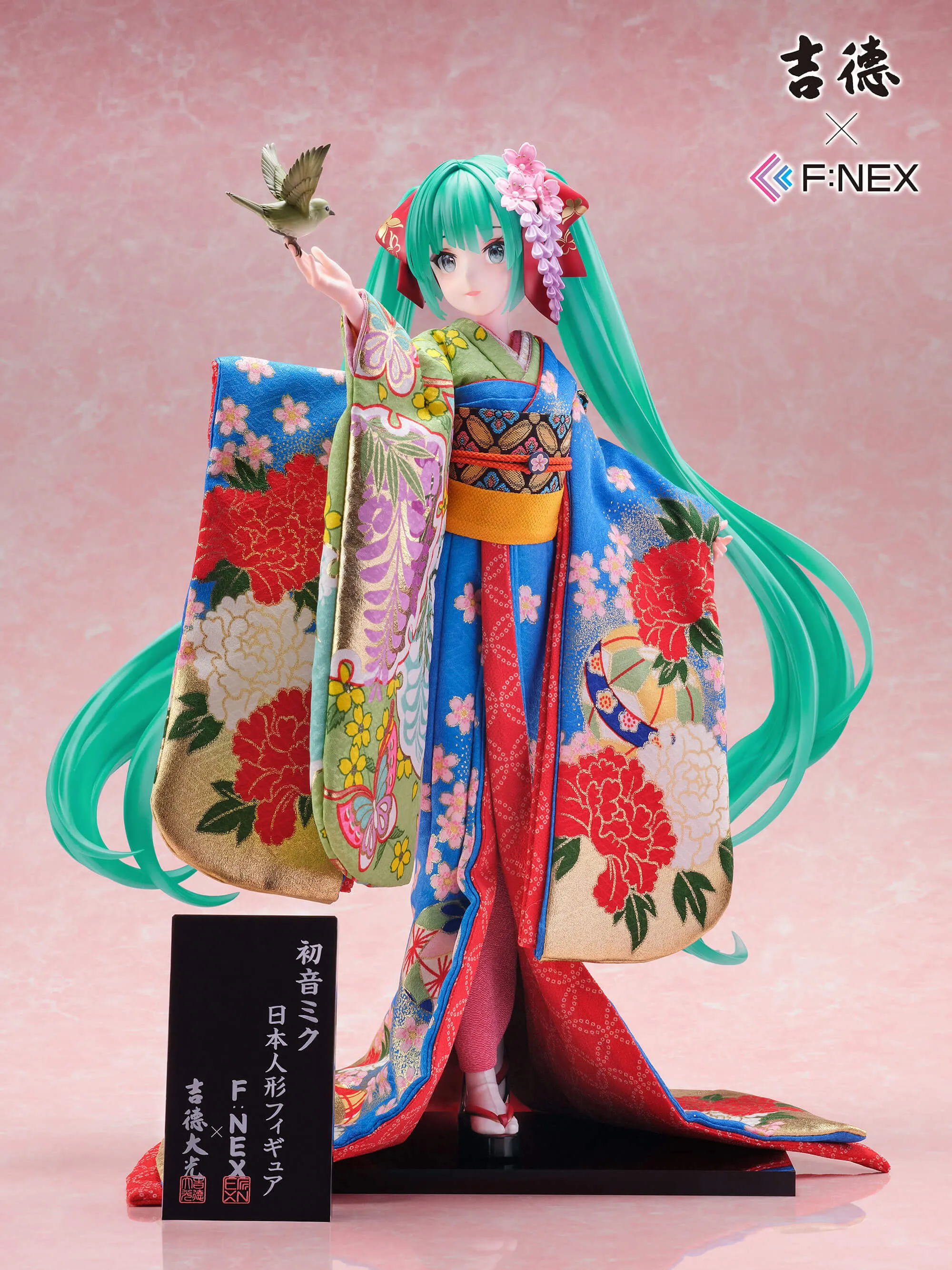 Yoshitoku x FNEX Hatsune Miku Japanese Doll 14 Scale Figure 4