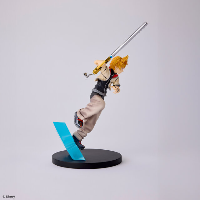 Kingdom Hearts II Roxas Figure 4