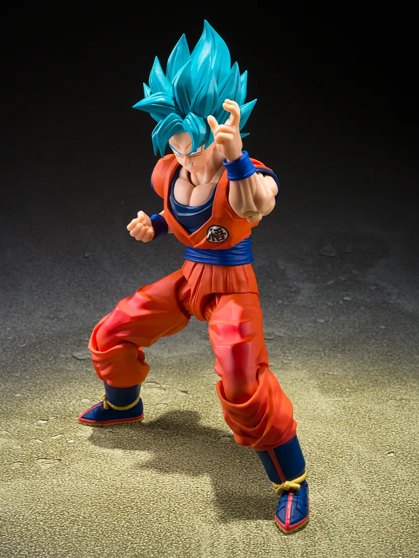 Super Saiyan God Super Saiyan Son Goku (Blue Power Beyond Limits) sh figuarts 4