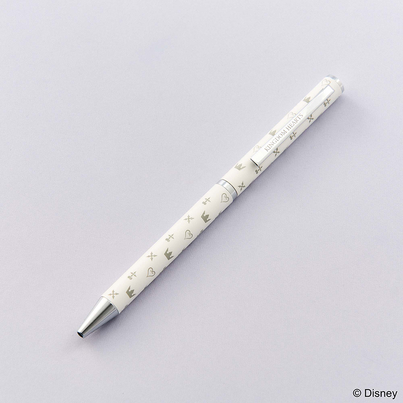 Kingdom Hearts Pin Badge and Stationery 3