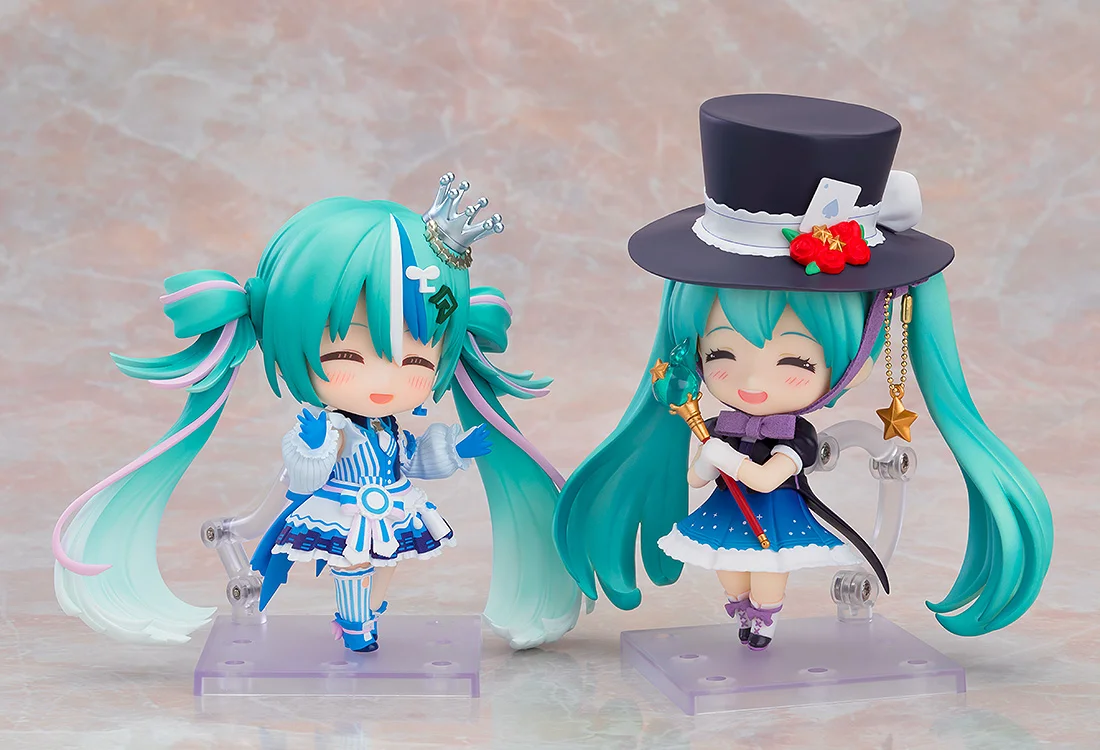 Miku Lawson 50th Anniversary Nendoroid 5