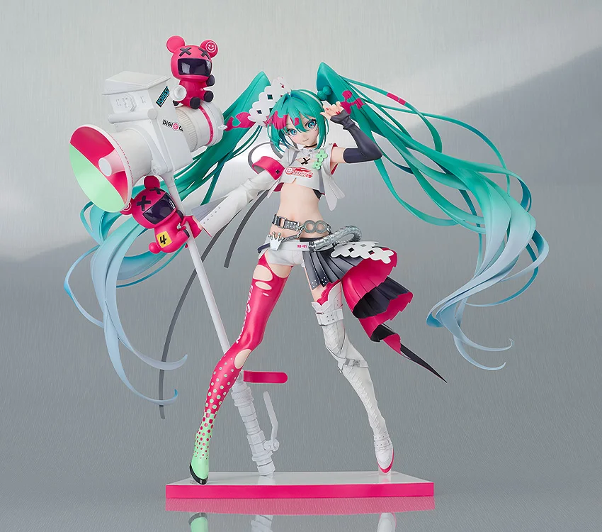Racing Miku 2025 Ver hatsune miku statue