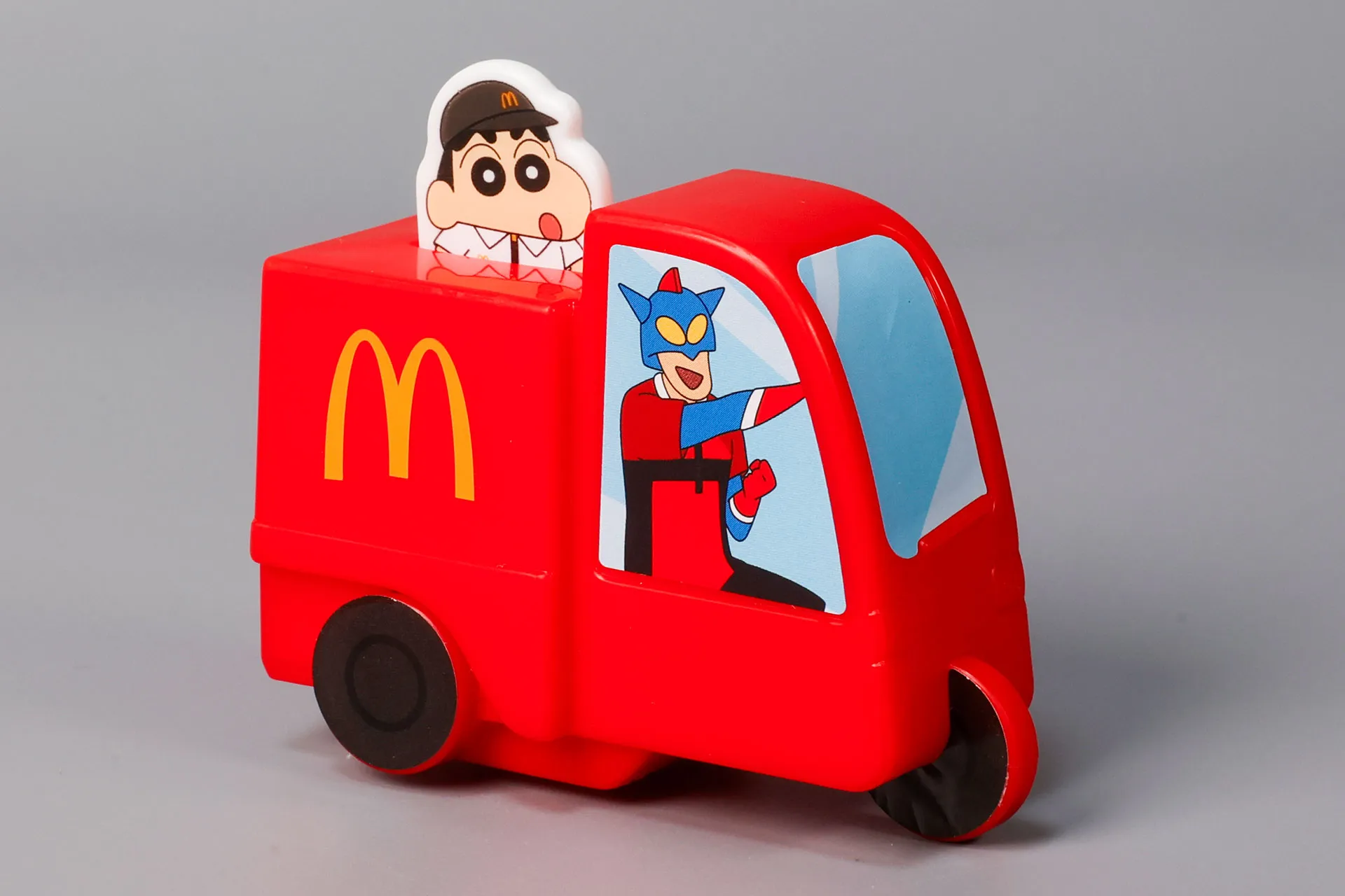 crayon shinchan mcdonalds happy meal 6