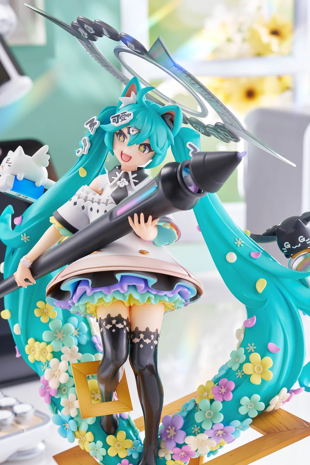 Hatsune Miku x Saito Naoki I made a Hatsune Miku figure Drawing version 17 scale figure 6