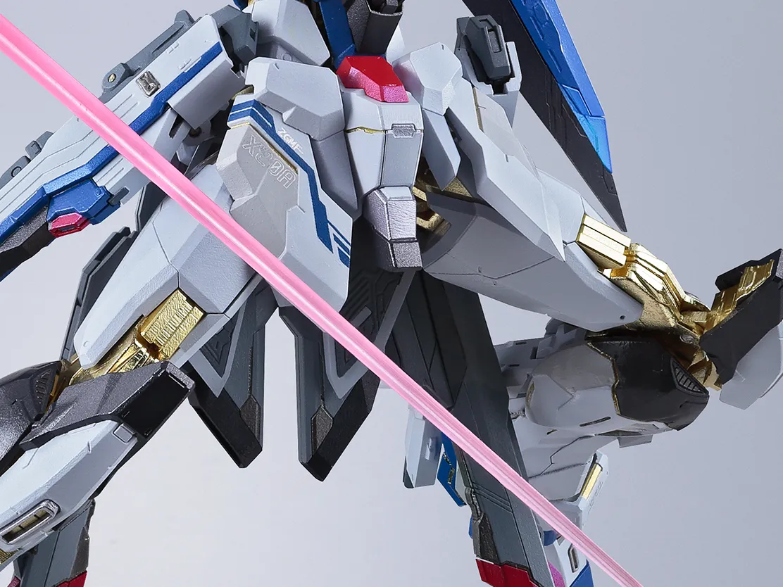 METAL BUILD Strike Freedom Gundam Revival Version 4