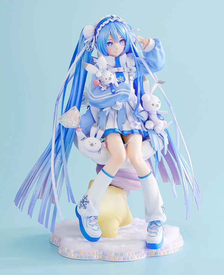 Snow Miku Sky Town 10th Anniversary Statue 7