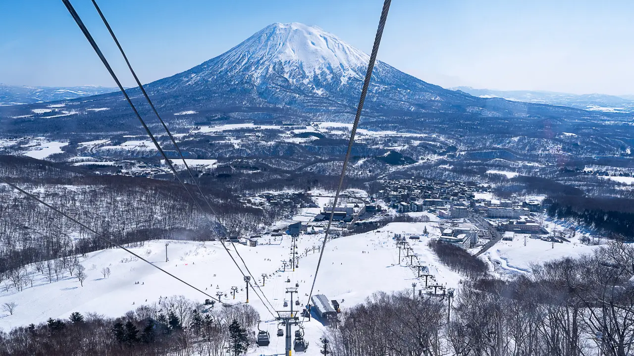 mt fuji japan snow