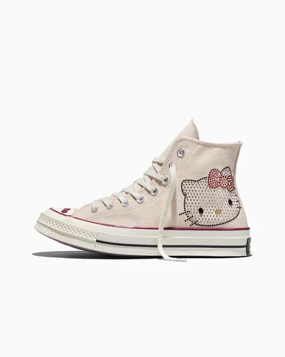 Sanrio Converse 5