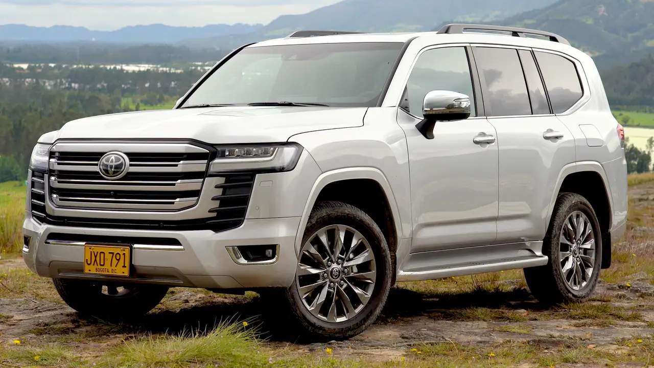 2021 Toyota Land Cruiser