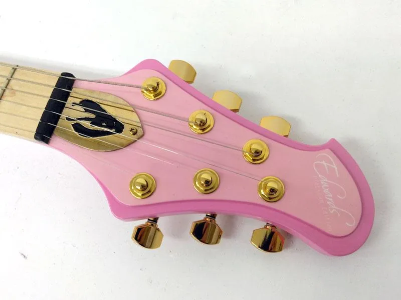 E STREAM Miku Custom SAKURA MIKU Edition guitar 2 (2)