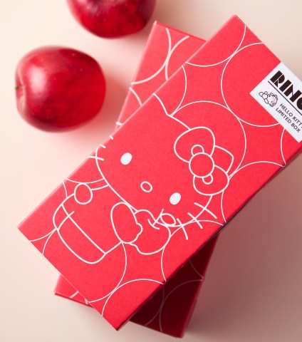 Hello Kitty x Ringo Collab 14