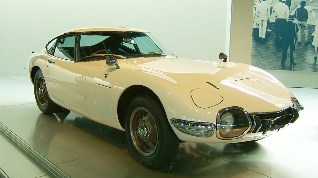 TOYOTA 2000GT