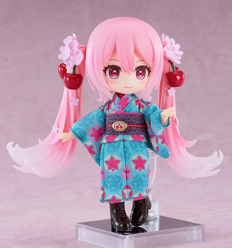 Sakura Miku Hakodate Nendoroid Doll 3