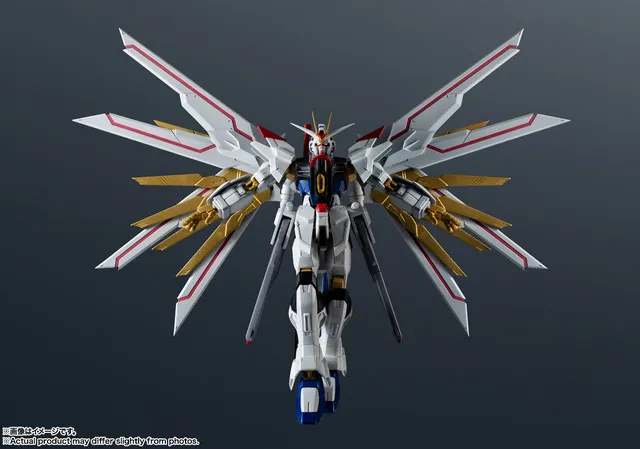 GUNDAM UNIVERSE ZGMFA 262PD P Mighty Strike Freedom Gundam 5