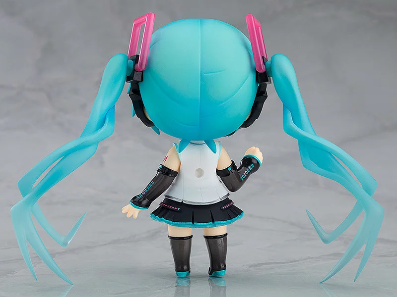 Hatsune Miku V4X Nendoroid 1