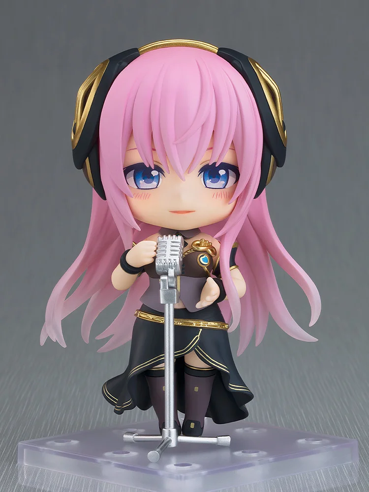 Megurine Luka V4X Nendoroid 3