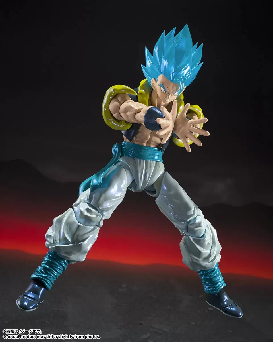 S.H.Figuarts Super Saiyan God Super Saiyan Gogeta Exclusive Edition 2
