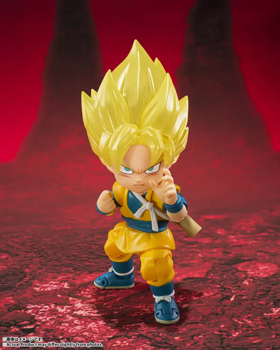 S.H.Figuarts Super Saiyan Son Goku (Mini) DAIMA Exclusive Edition 1