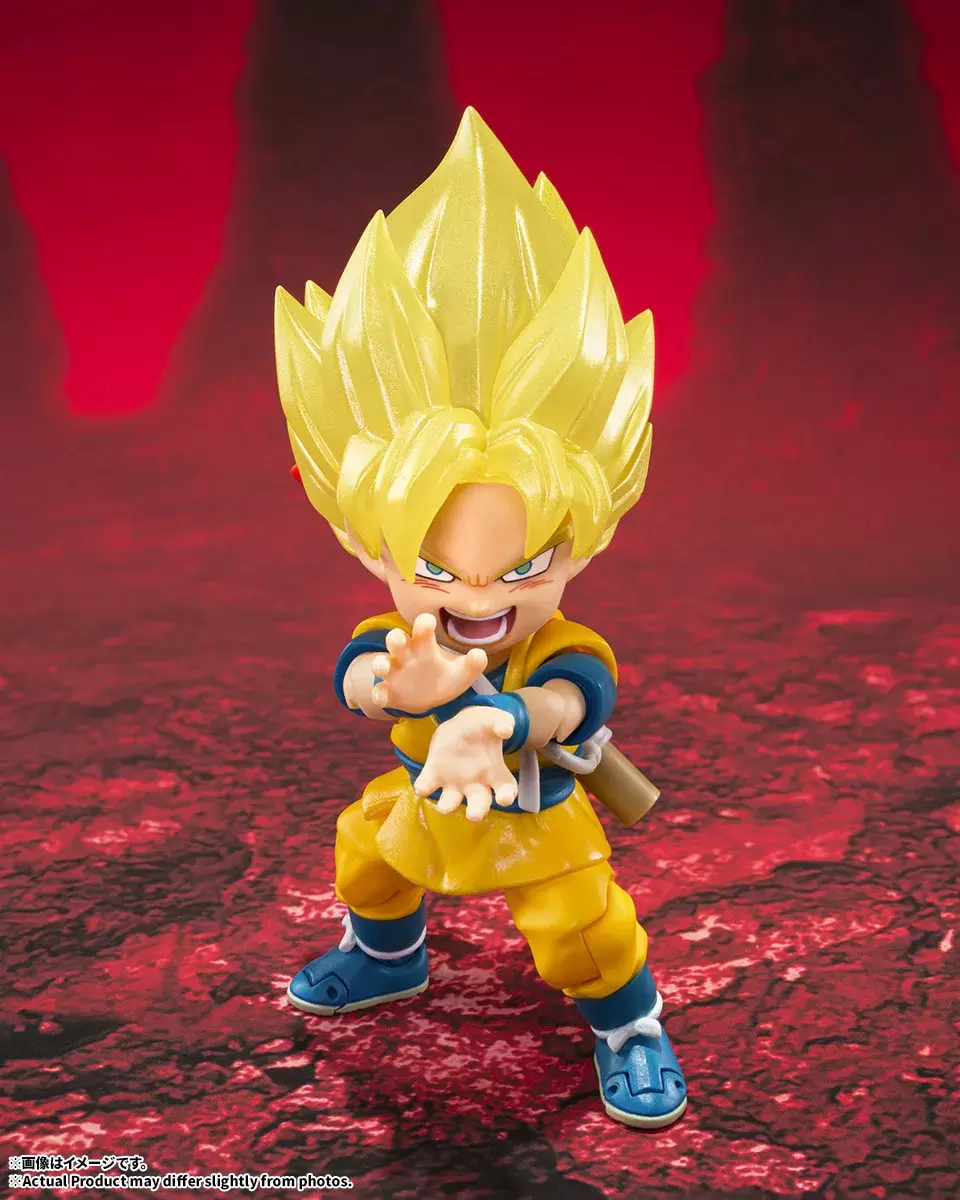 S.H.Figuarts Super Saiyan Son Goku (Mini) DAIMA Exclusive Edition 6