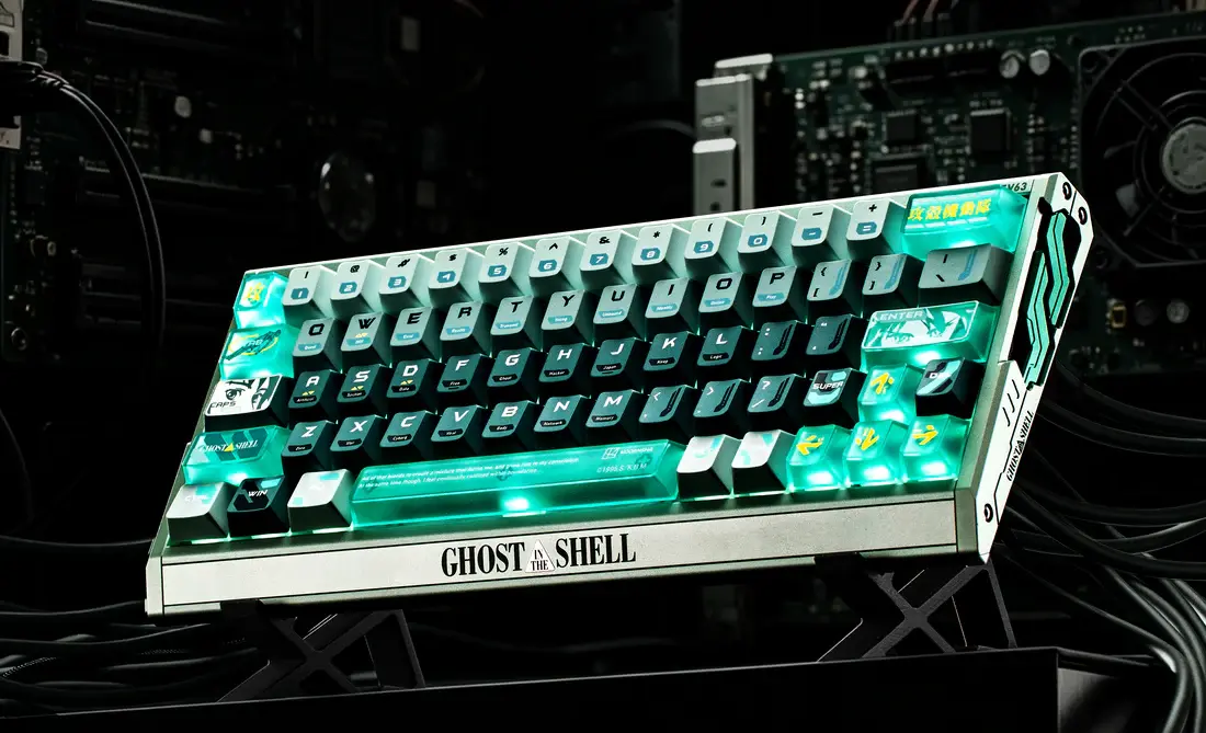 iqunix ghost in the shell keyboards 14