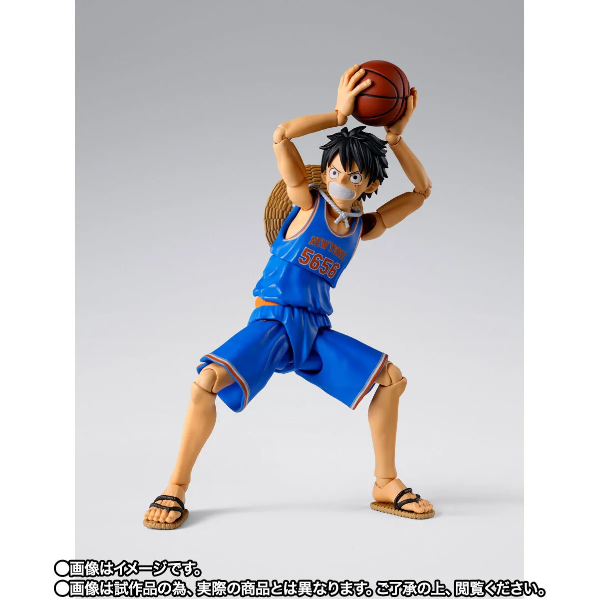 one piece nba luffy new york knicks figuarts 3