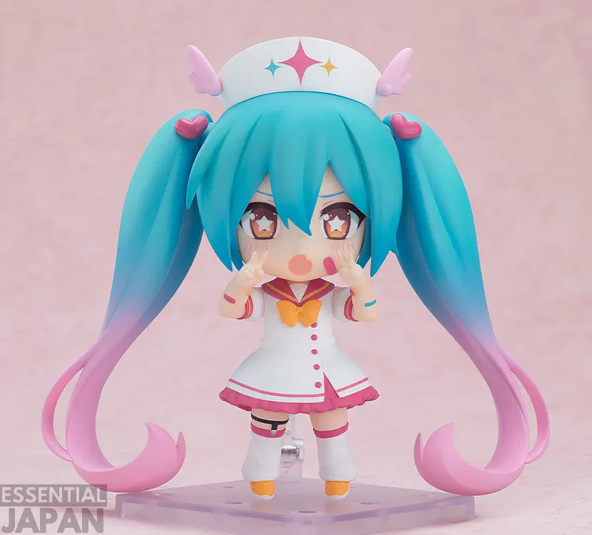 Nendoroid Hatsune Miku MaGICAL CURE! LOVE SHOT! Ver 2