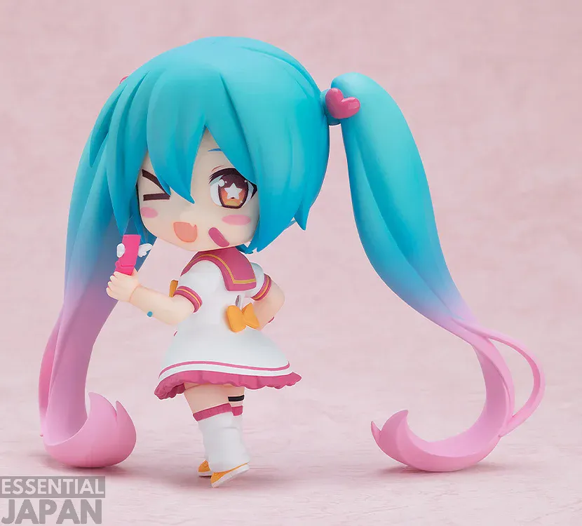 Nendoroid Hatsune Miku MaGICAL CURE! LOVE SHOT! Ver 7