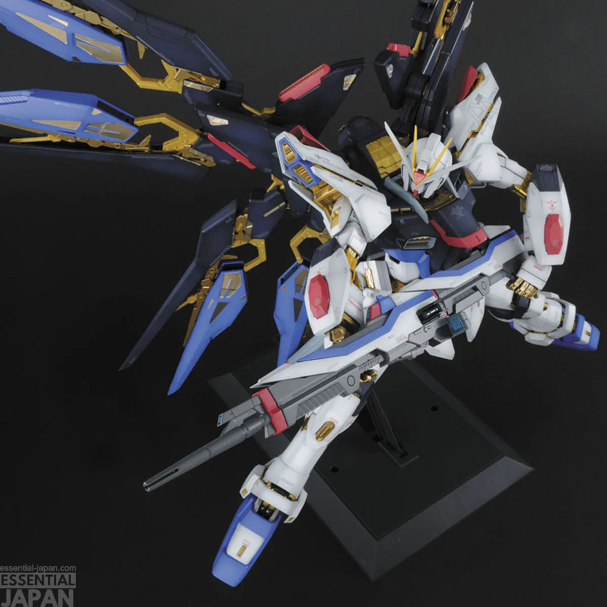 PG 160 Strike Freedom Gundam 3