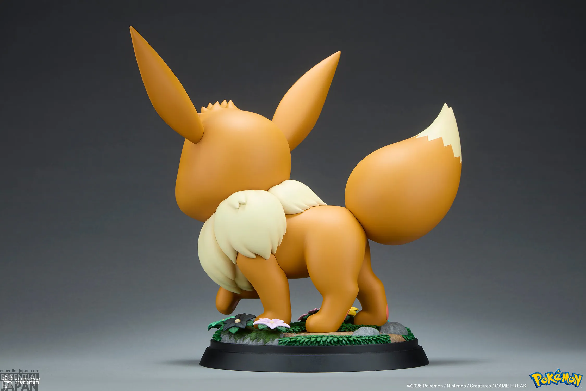 sideshow collectibles pokemon eevee life size figure gallery 6a3b0ba197eb8