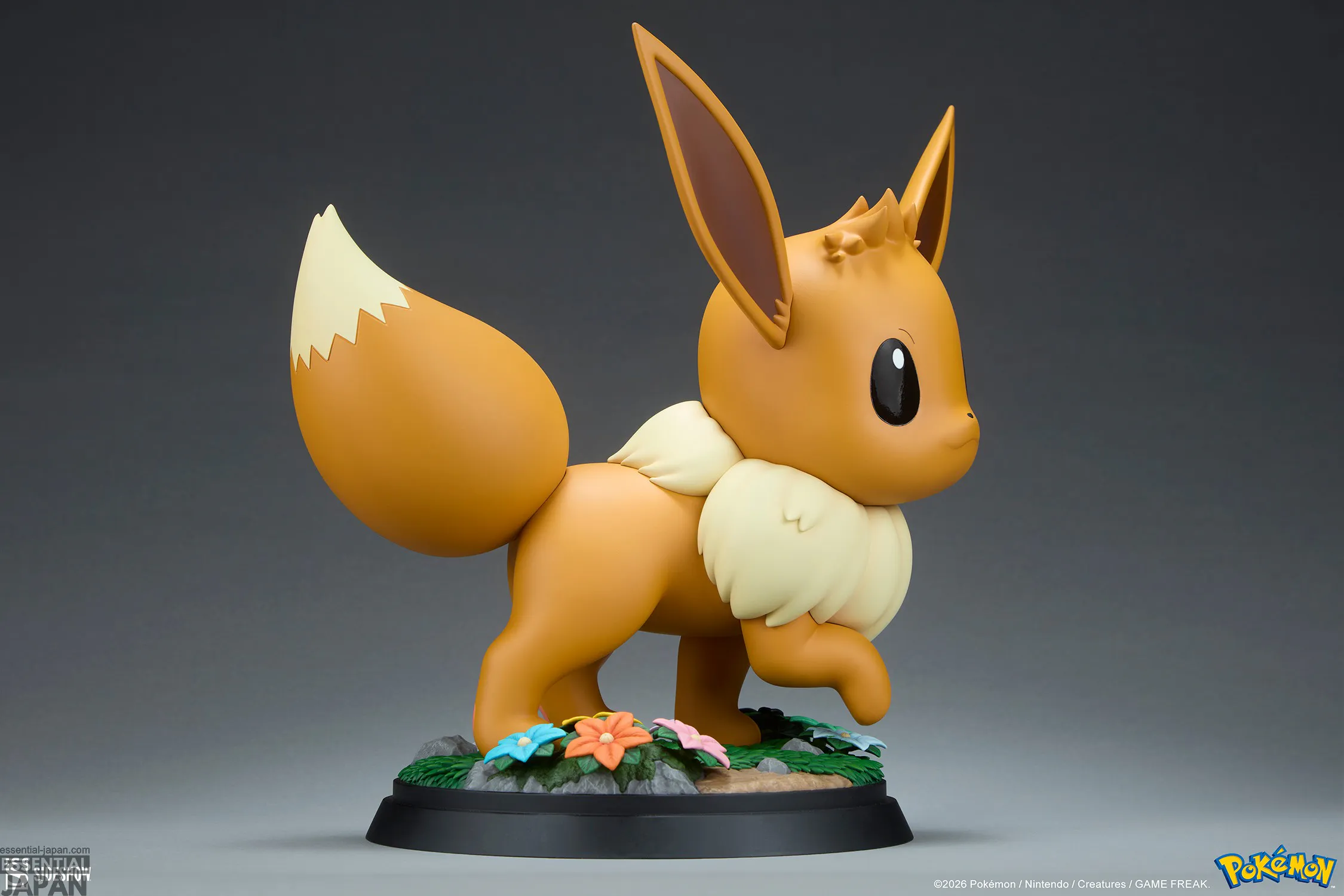 sideshow collectibles pokemon eevee life size figure gallery 6a3b0ba21a83a