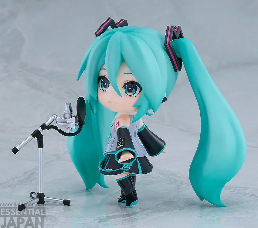 Hatsune Miku V6 Nendoroid 5