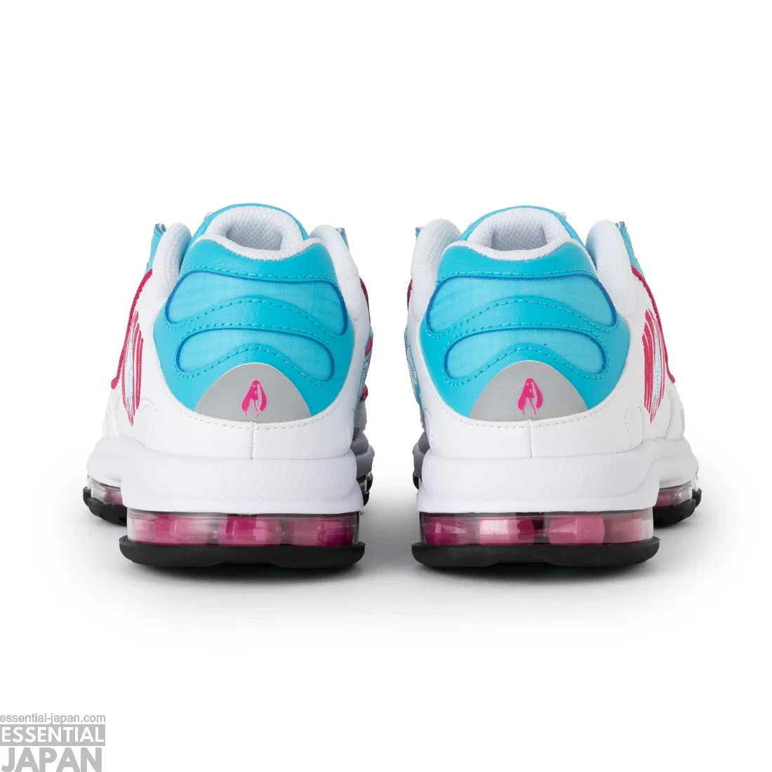 Hatsune Miku x Fila Shoe Collab 5