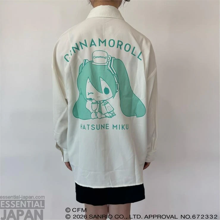 Sanrio x Miku & Friends Apparel Collab 11