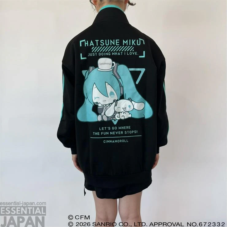Sanrio x Miku & Friends Apparel Collab 17