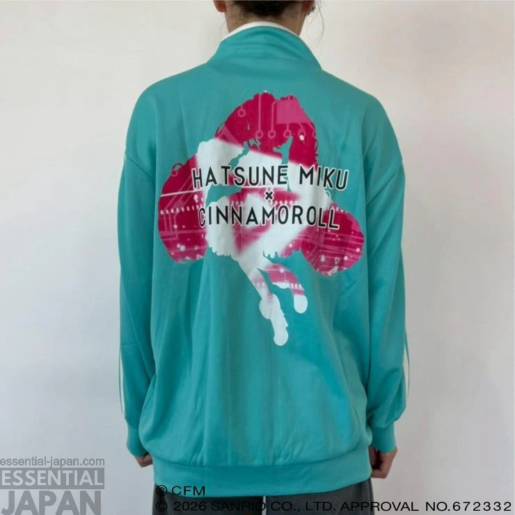 Sanrio x Miku & Friends Apparel Collab 23