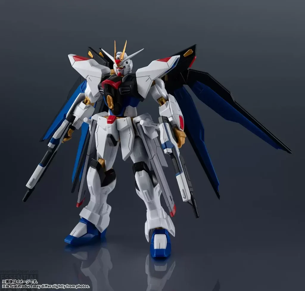Strike Freedom GUNDAM UNIVERSE Figure 2