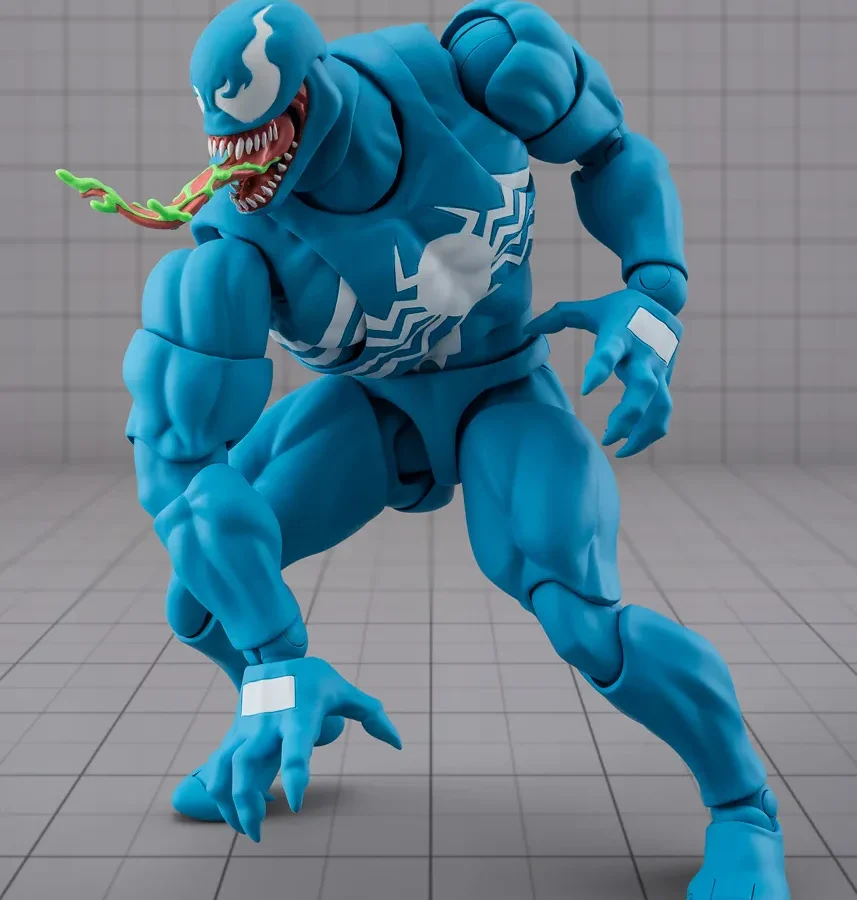 Venom Marvel GAMERVERSE Action Figure 2