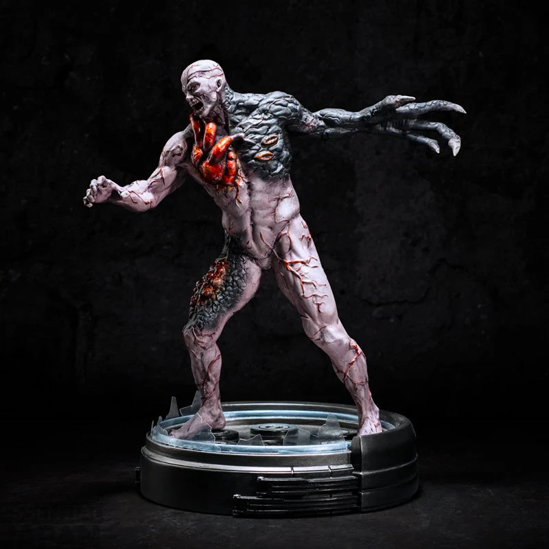 Resident Evil Tyrant Statue 2